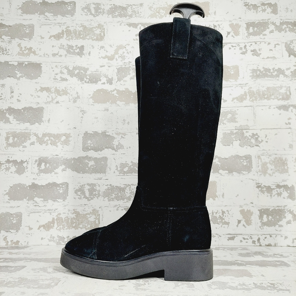 NEW Stuart Weitzman Henley Black Suede Pull on Knee High Boots O615